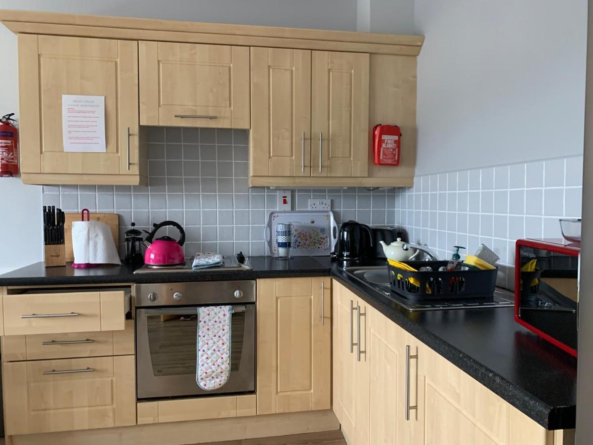 Priory House, Student Accommodation, Manor Village Apartments, Cork Road, X91W427 Waterford Buitenkant foto