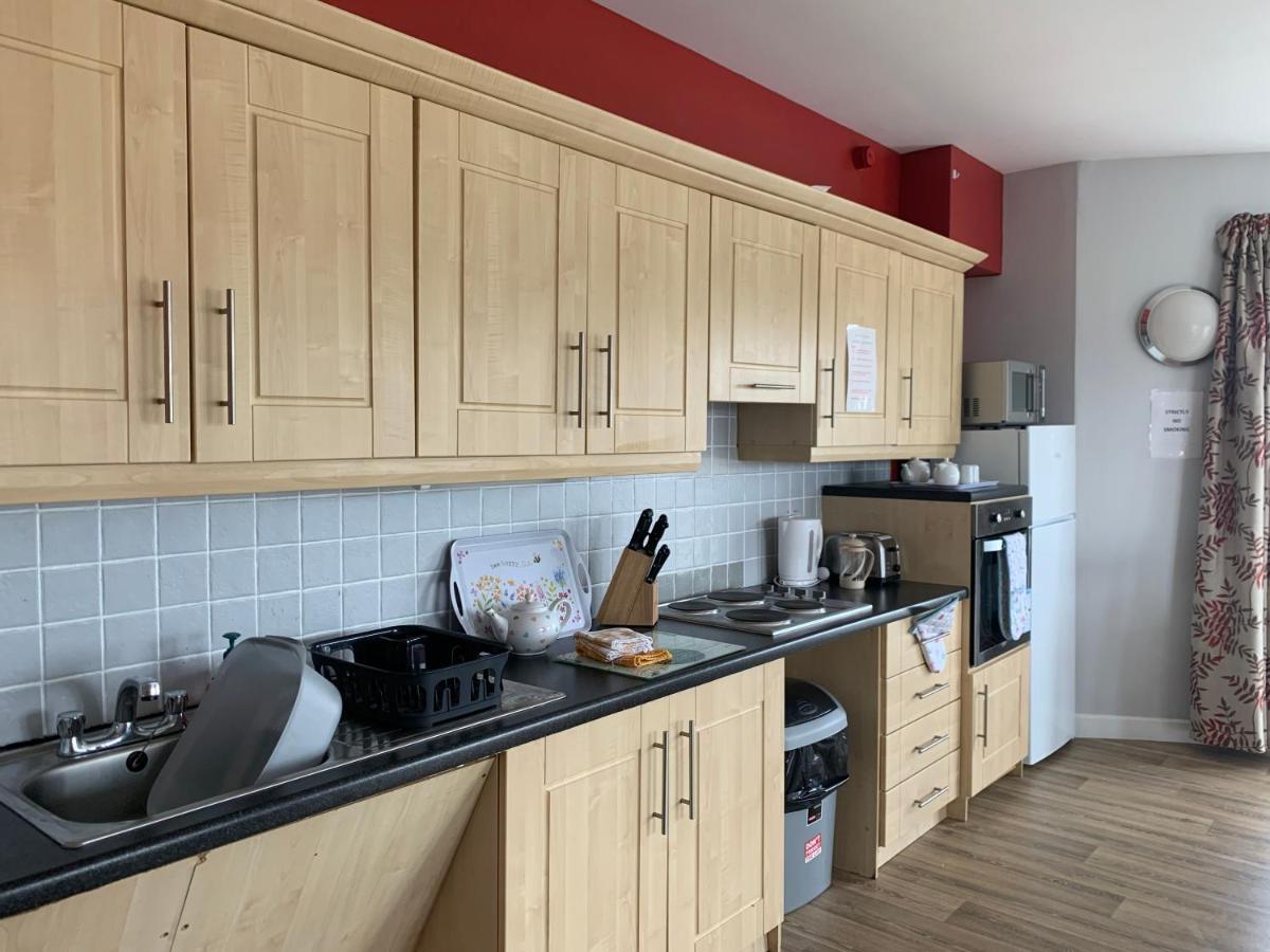 Priory House, Student Accommodation, Manor Village Apartments, Cork Road, X91W427 Waterford Buitenkant foto